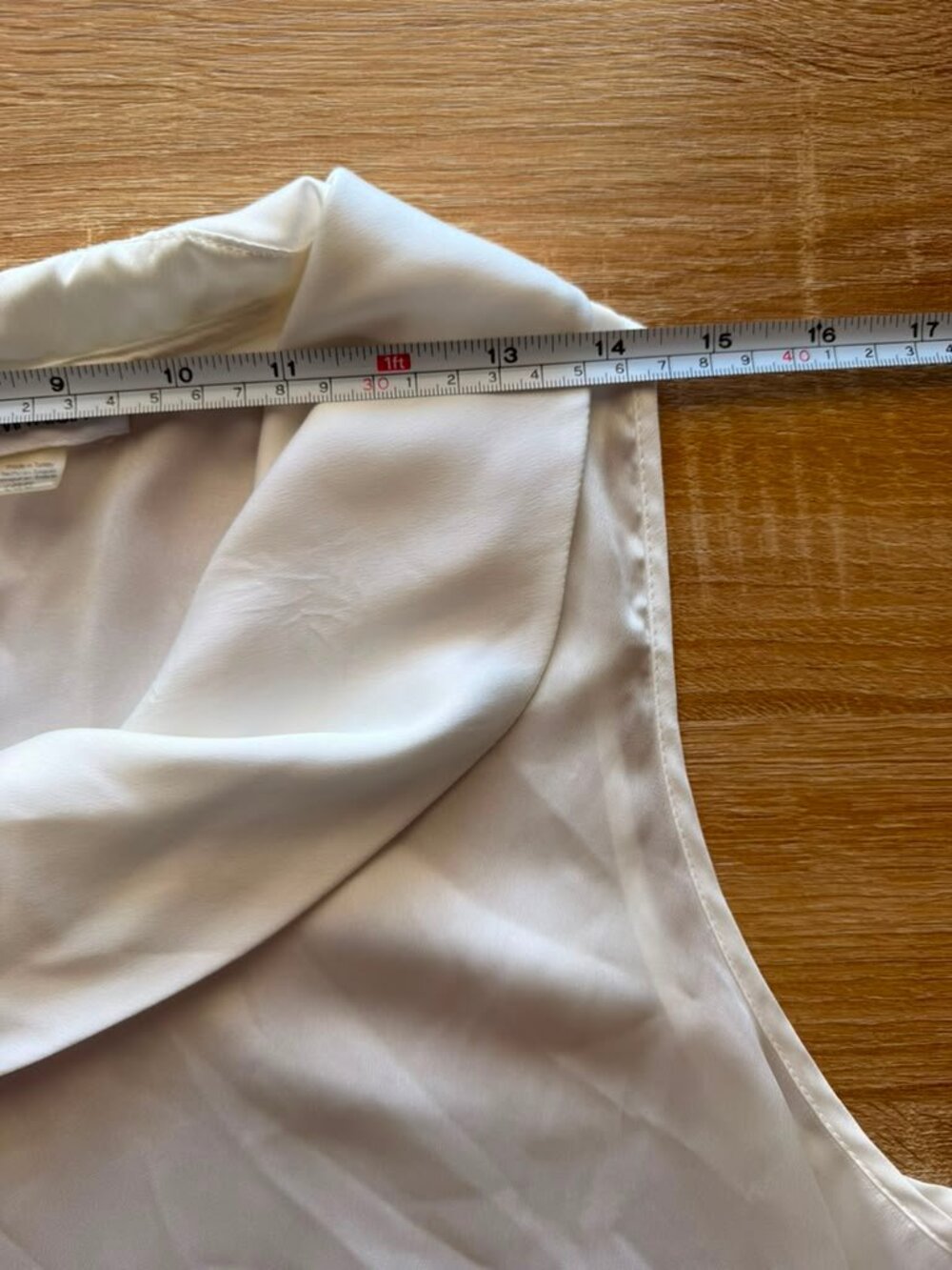 Calvin Klein White Sleeveless Blouse Women Large Satin Career Top - Picture 6 of 12